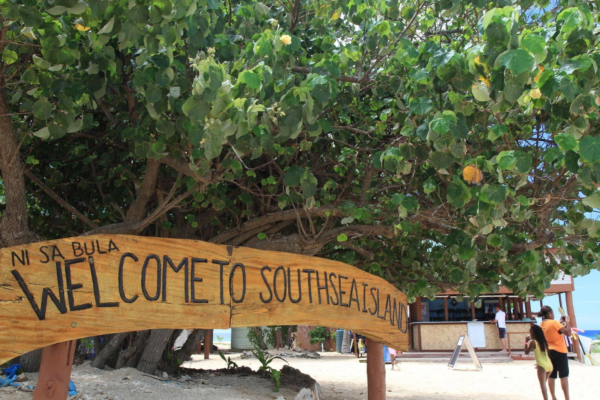 South Sea Island Hostel Екстериор снимка