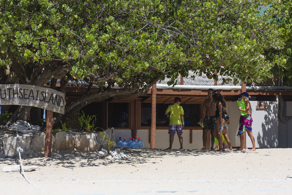 South Sea Island Hostel Екстериор снимка